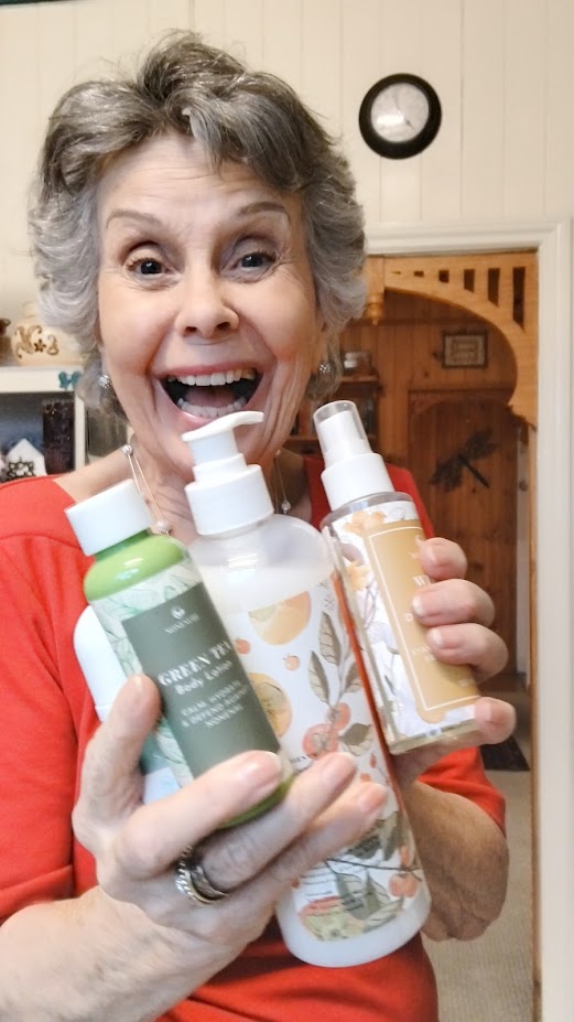 Persimmon Body Wash, Deodorant and Lotion Kit